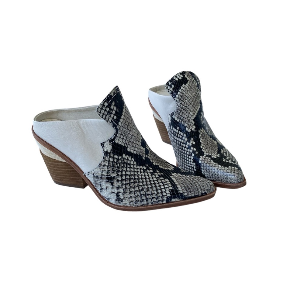 GIANNI BINI Womens 6M Leather Macnelle Snakeskin Pointed Mules Slip On Gray